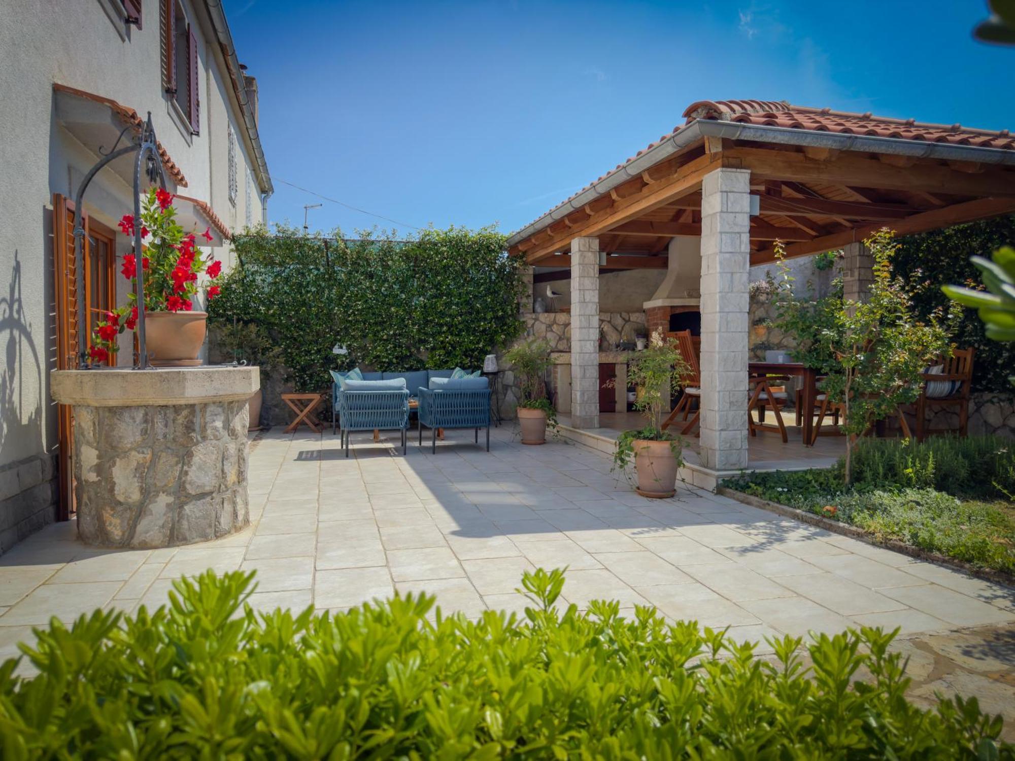 Holiday Home Lavanda Корнич Экстерьер фото